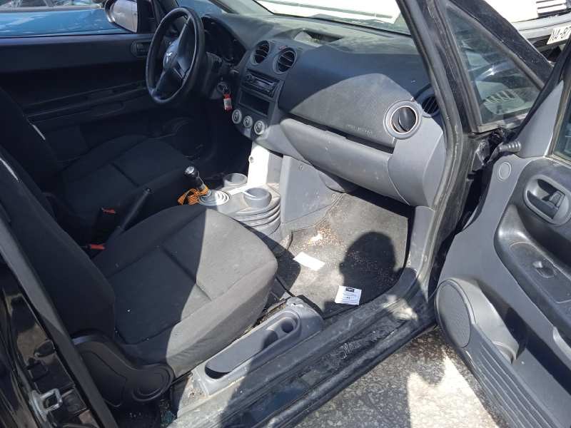 mitsubishi colt berlina 3 (cz) del año 2007