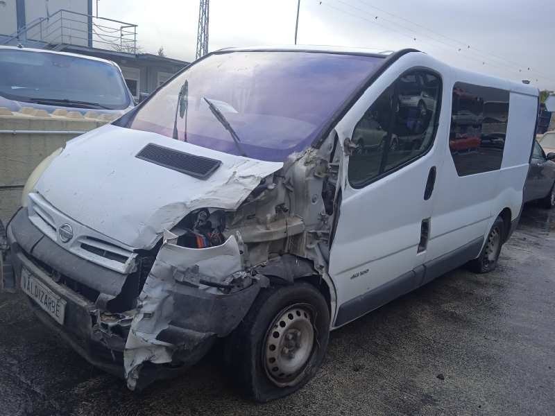 nissan primastar (x83) del año 2003