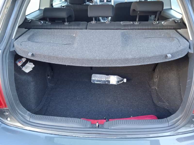 toyota auris del año 2007