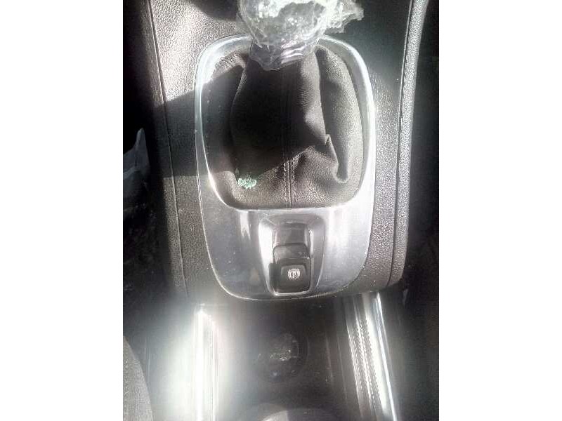 opel meriva b del año 2015