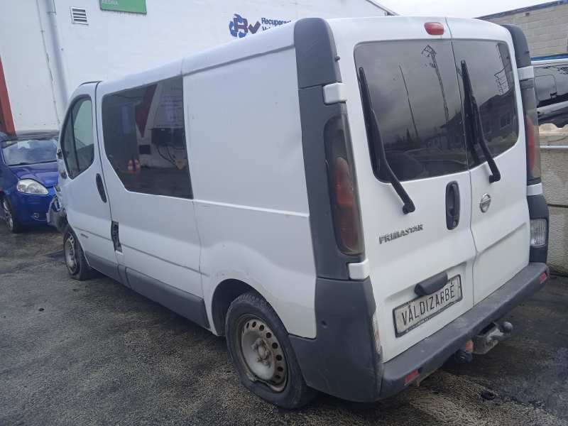 nissan primastar (x83) del año 2003