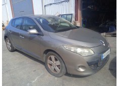 RENAULT MEGANE III BERLINA 5 P