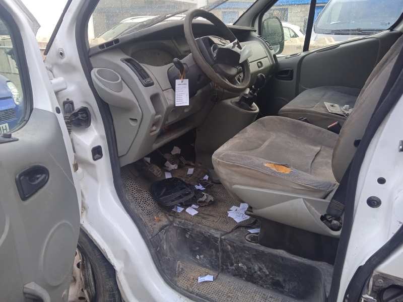 nissan primastar (x83) del año 2003