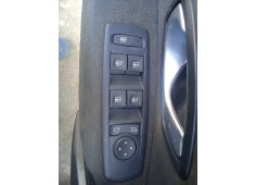 renault megane iii berlina 5 p del año 2009 2