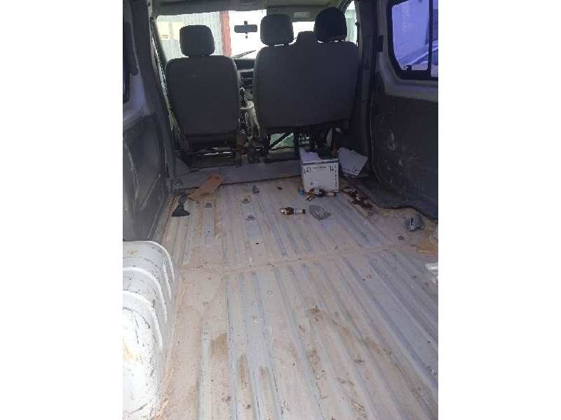 nissan primastar (x83) del año 2003