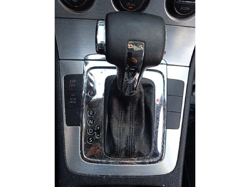 volkswagen passat variant (3c5) del año 2006