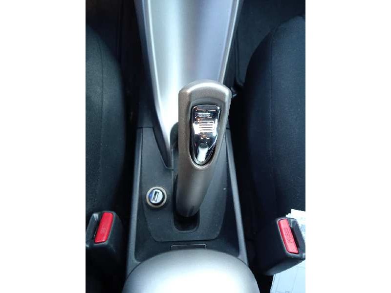 toyota auris del año 2007