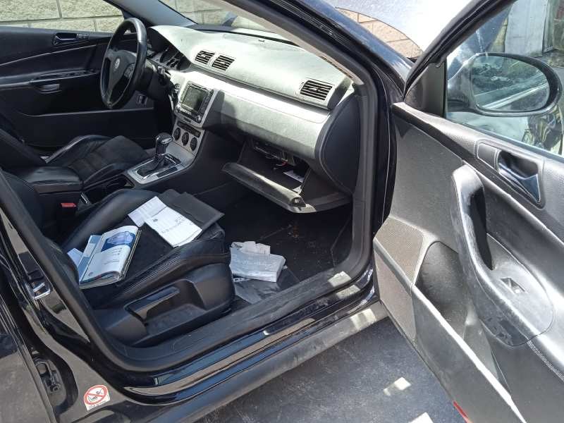 volkswagen passat variant (3c5) del año 2006