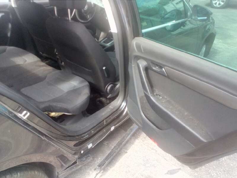 volkswagen passat lim. (362) del año 2014