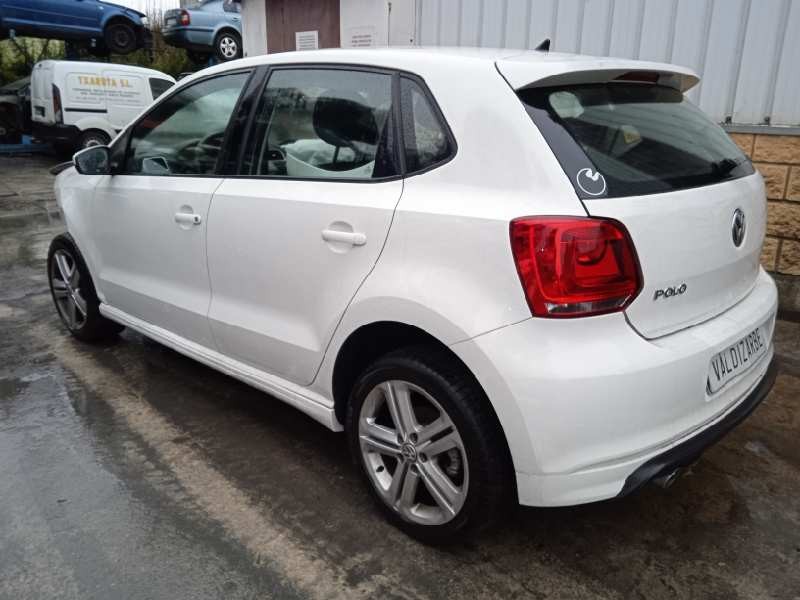 volkswagen polo (6r1) del año 2014