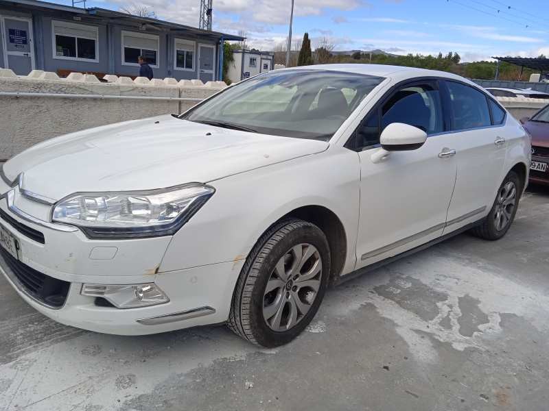 citroën c5 berlina del año 2013