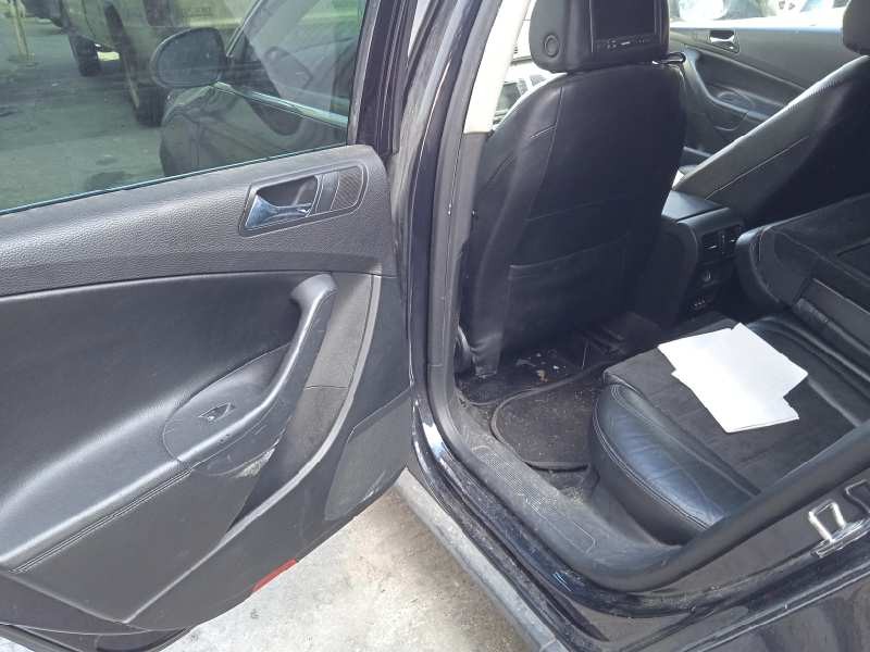 volkswagen passat variant (3c5) del año 2006