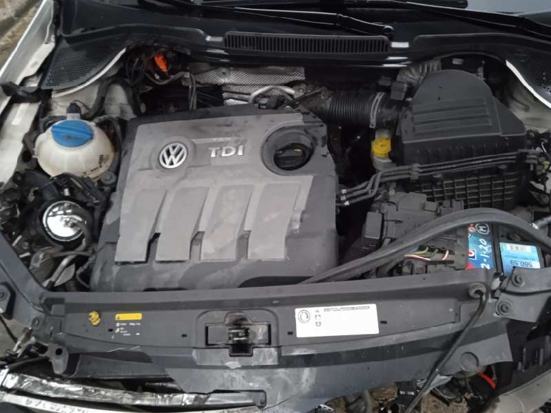 volkswagen polo (6r1) del año 2014