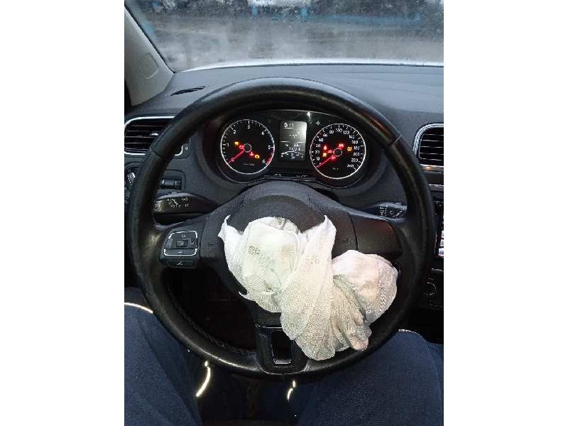 volkswagen polo (6r1) del año 2014