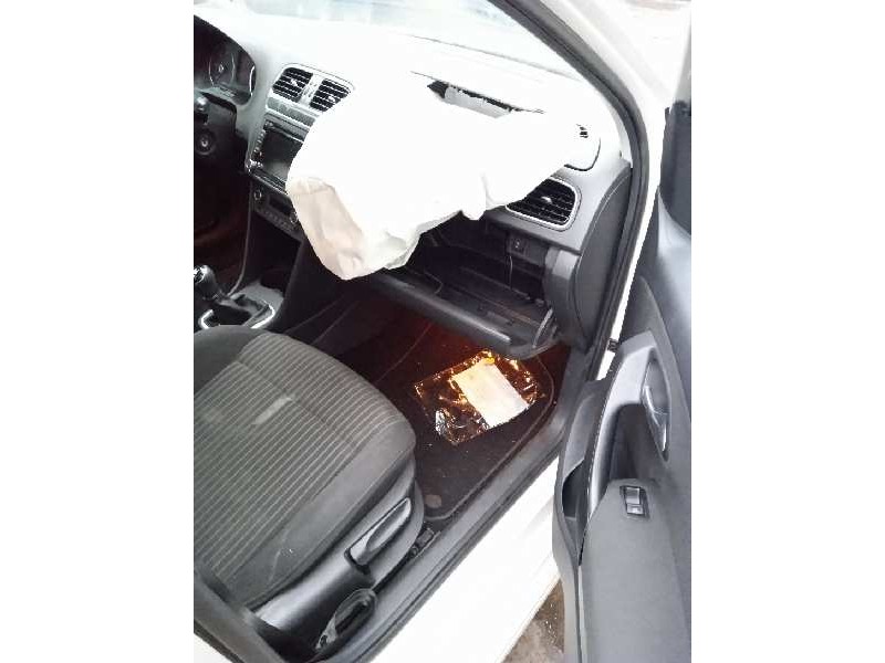 volkswagen polo (6r1) del año 2014