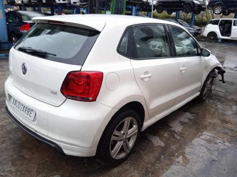 volkswagen polo (6r1) del año 2014