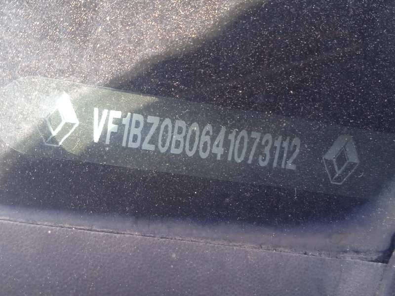 renault megane iii berlina 5 p del año 2009