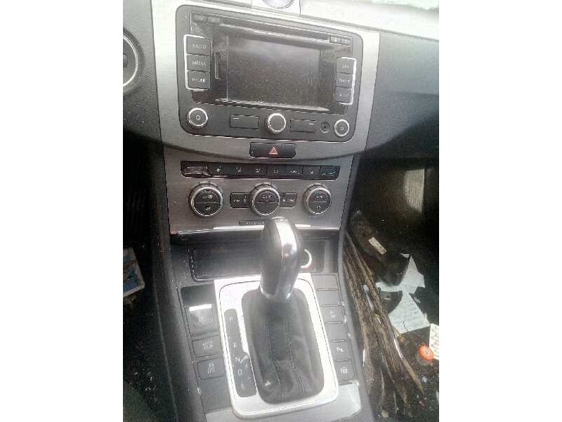 volkswagen passat lim. (362) del año 2014