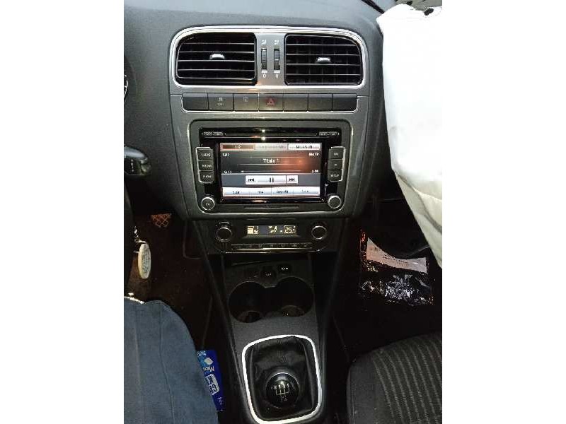 volkswagen polo (6r1) del año 2014