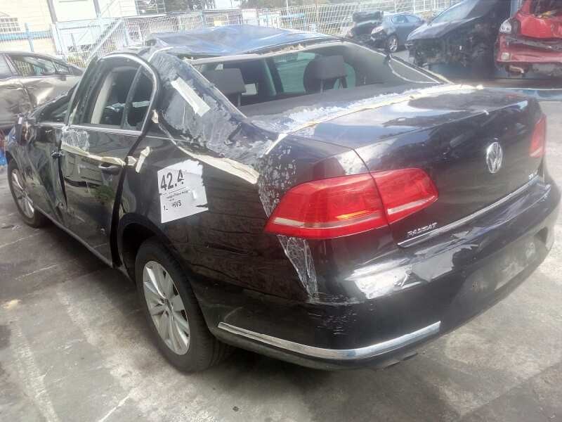 volkswagen passat lim. (362) del año 2014