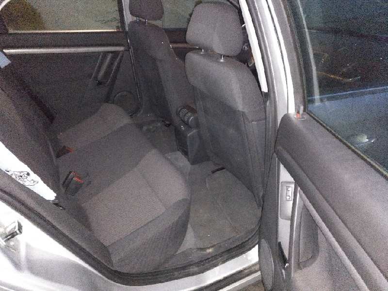 opel vectra c berlina del año 2005