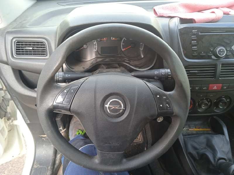 opel combo d del año 2014