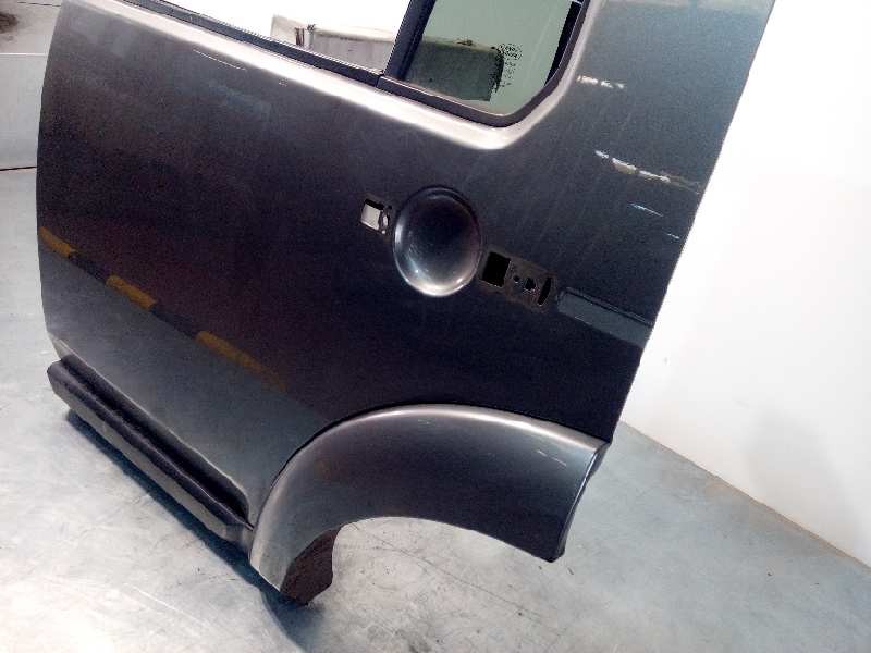 Recambio de puerta trasera izquierda para land rover discovery v6 td hse referencia OEM IAM BFA780190  
