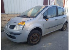 renault modus del año 2004