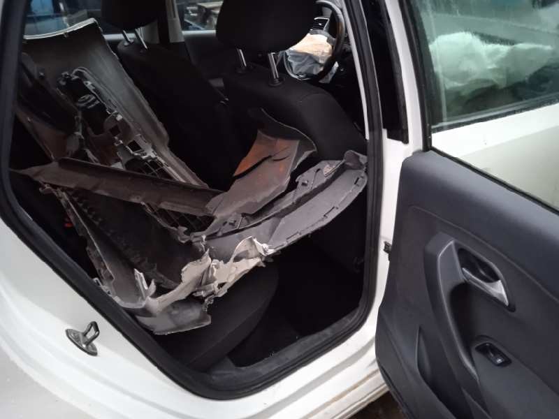 volkswagen polo (6r1) del año 2014