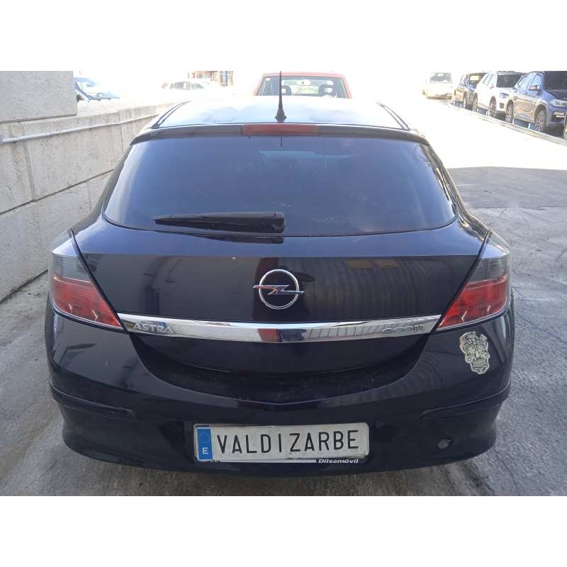 opel astra gtc del año 2010