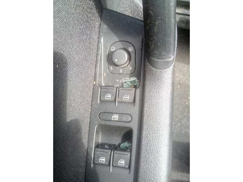 volkswagen passat lim. (362) del año 2014