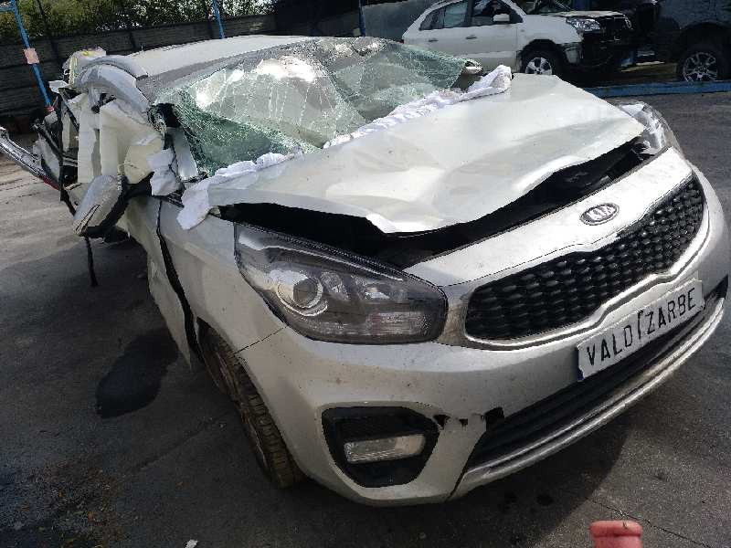 kia carens ( ) del año 2017