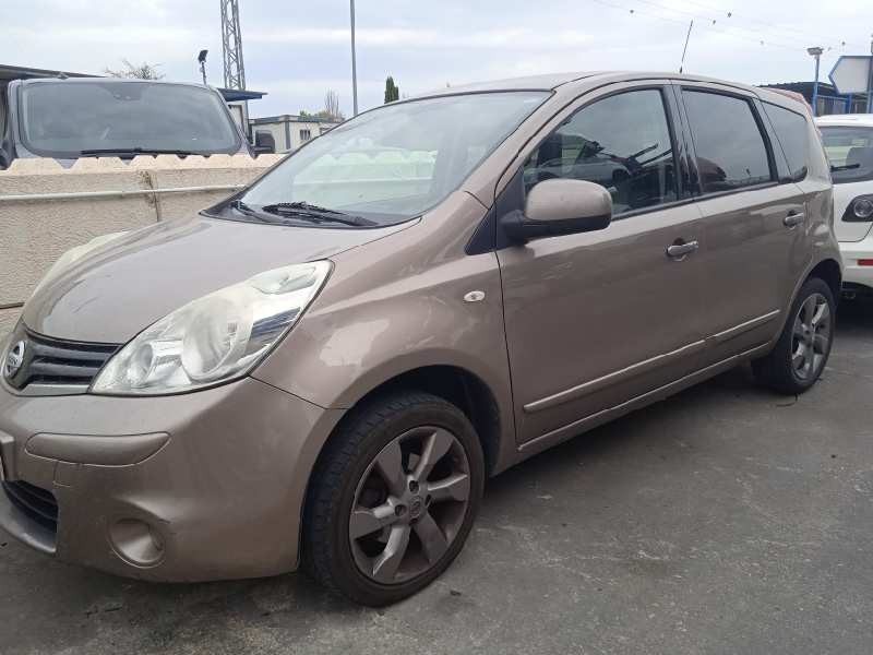 nissan note (e11e) del año 2012