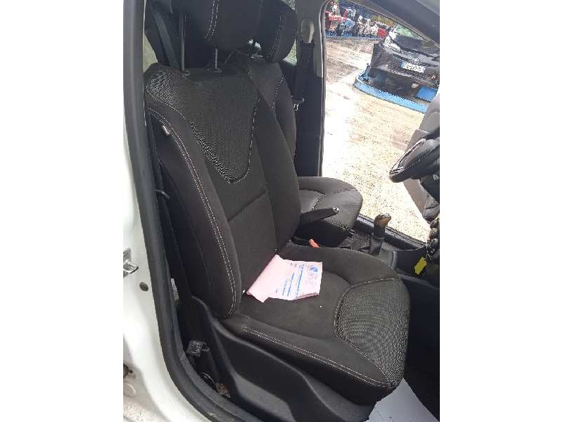 renault clio iv grandtour del año 2013