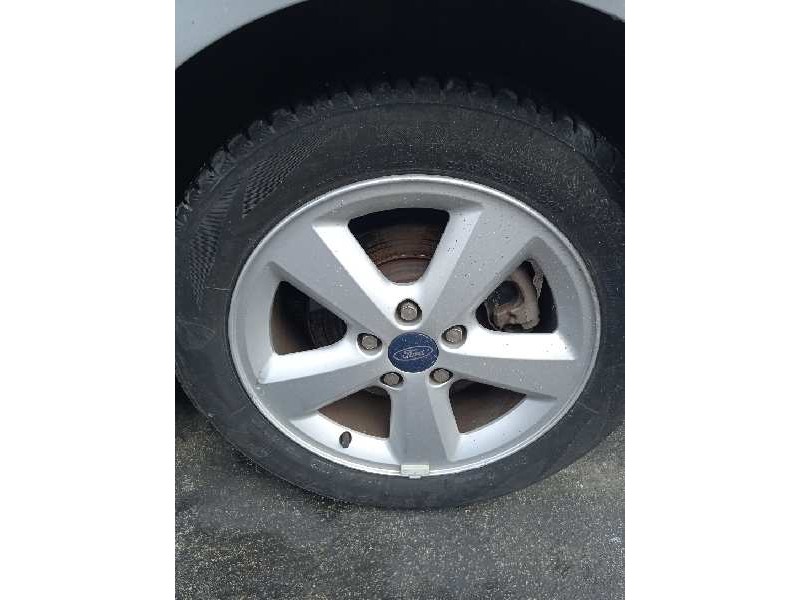 ford focus berlina (cap) del año 2005