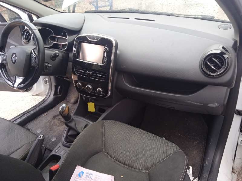 renault clio iv grandtour del año 2013