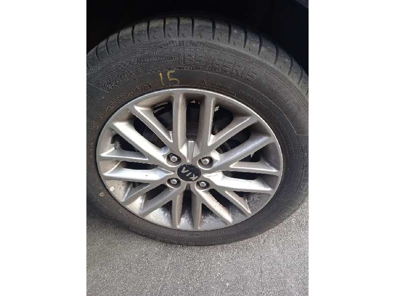 kia rio (yb) del año 2020