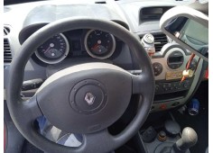 renault megane ii berlina 5p del año 2004 2