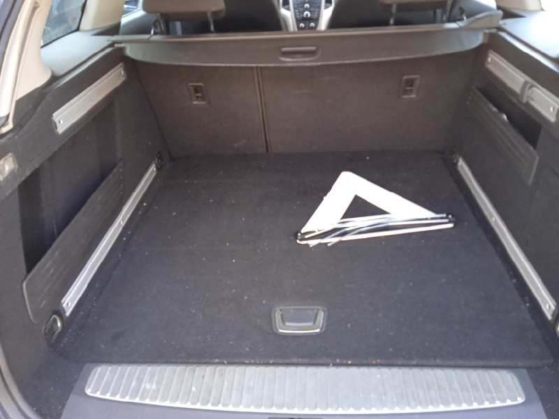 opel astra j sports tourer del año 2011