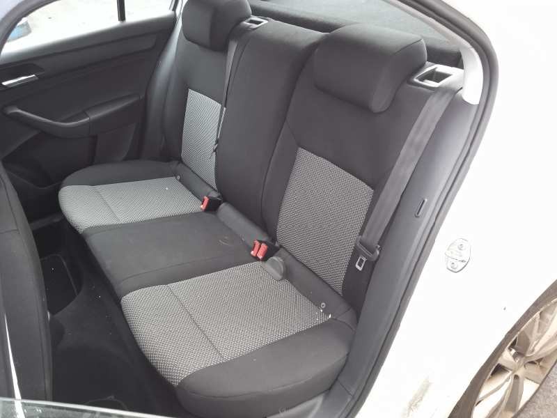 seat toledo (kg3) del año 2013