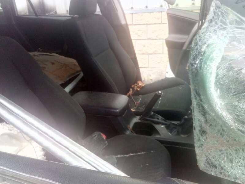 toyota rav 4 del año 2015