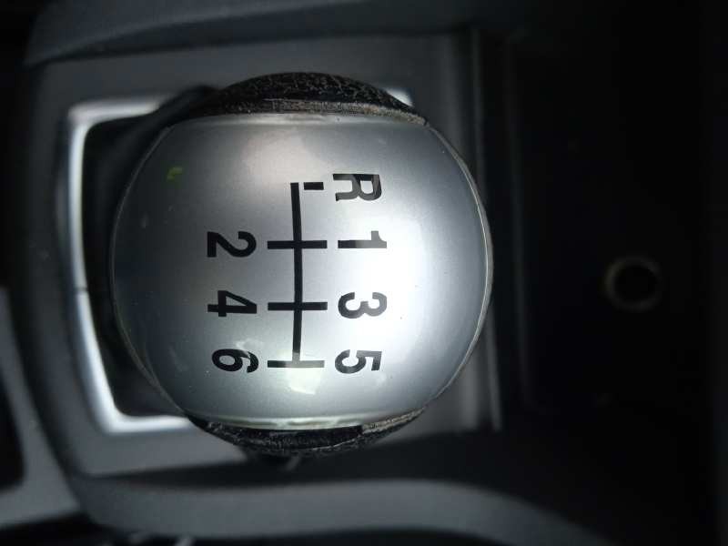 ford focus berlina (cap) del año 2005