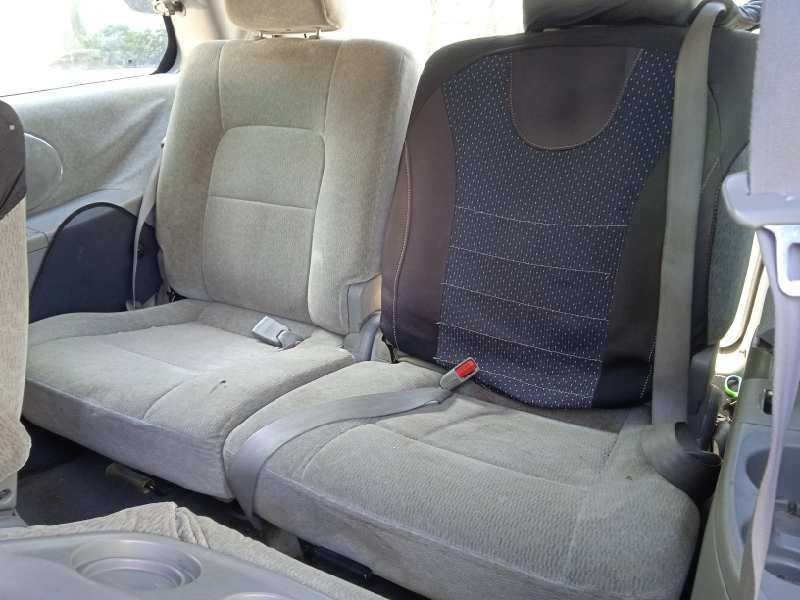 kia carnival ii del año 2004