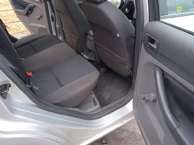 ford focus berlina (cap) del año 2005