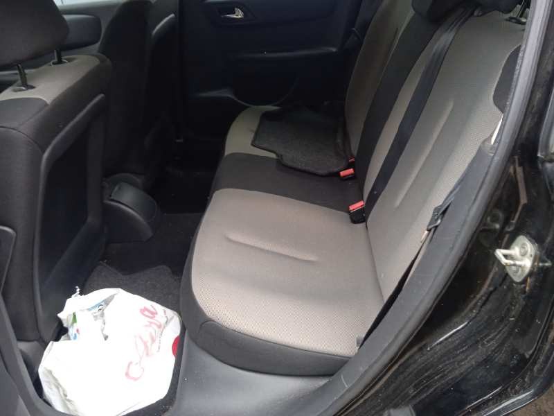 citroën c4 berlina del año 2010