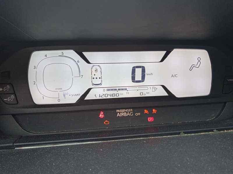 Recambio de cuadro instrumentos para citroën c4 picasso seduction referencia OEM IAM 9811083780  