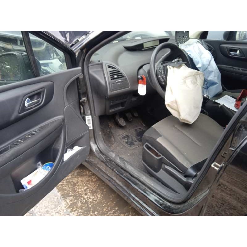 citroën c4 berlina del año 2010