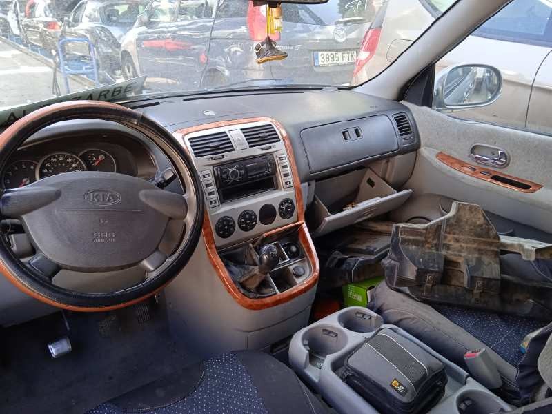 kia carnival ii del año 2004
