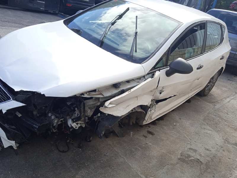 seat ibiza (6j5) del año 2015