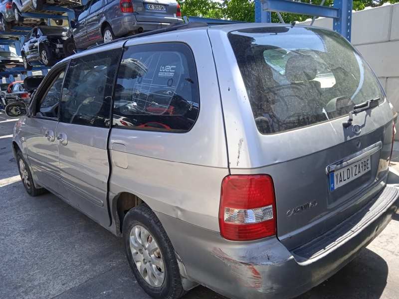 kia carnival ii del año 2004